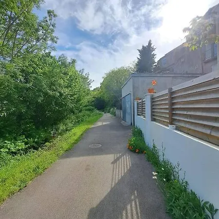 Magnifique Avec Sauna Infra Rouge 아파트 *