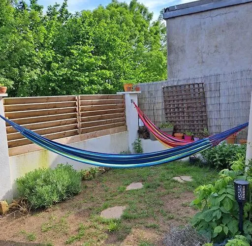 Magnifique Avec Sauna Infra Rouge Apartman *